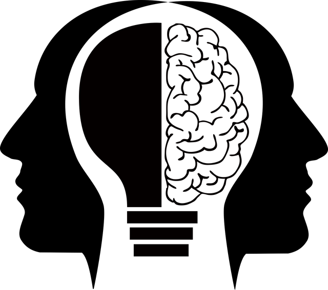 Illustration eines Seitenprofils mit einer Glühbirne anstelle eines Gehirns